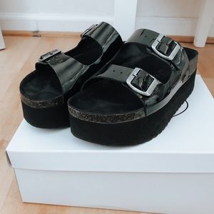 Jeffery Campbell platform sandals ✨